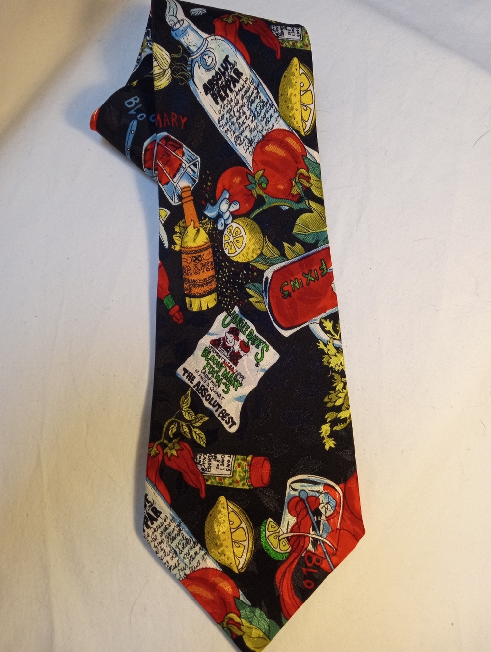 Vintage 1993 Nicole Miller Cocktail Print Tie in Black and Red